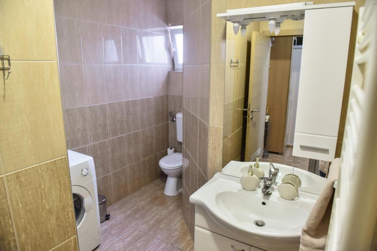Ferienwohnung Dora Ðakovo Exterior foto