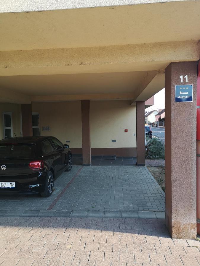 Ferienwohnung Dora Ðakovo Exterior foto